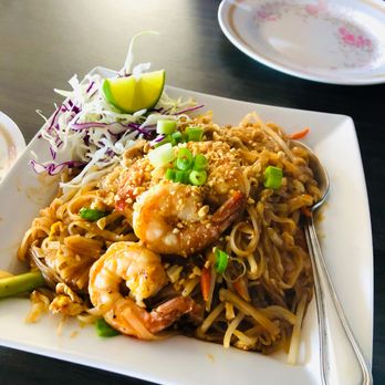 Bua Thai Kitchen - Pad Thai
Stir fried thin noodles with egg, bean sprouts, carrots, green onions, peanut in tamarind sauce. - Thai Near Me - Albany, California Bua Thai Kitchen - Pad Thai
Stir fried thin noodles with egg, bean sprouts, carrots, green onions, peanut in tamarind sauce. - Thai Near Me - Albany, California