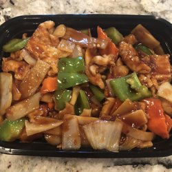 Tapan Wok - Spicy Szechuan Chicken