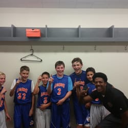 Dubs Sports - Legends Hoops 2015 middle school Summer League Champs in Dubs Sports uniforms!