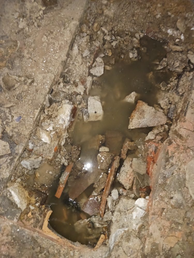 Slide of AW Renovation & Repairs