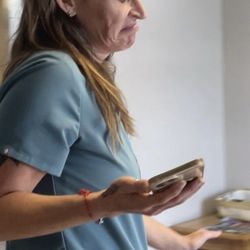 SimonMed Imaging - San Rafael - Awful MRI tech Erin Moore