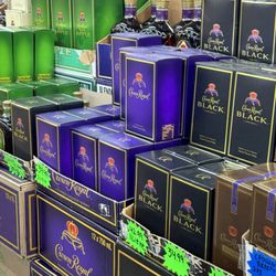 McCurdys Liquor - Crown