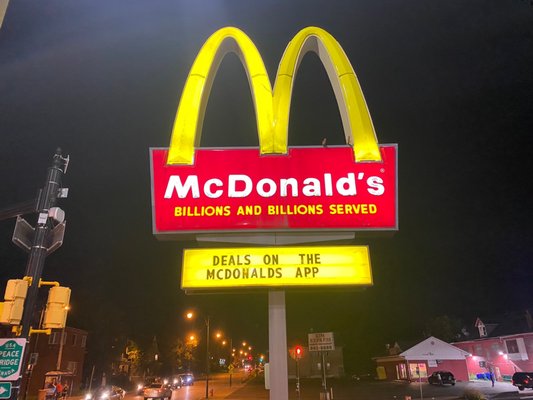 MCDONALD’S - Updated March 2025 - 11 Reviews - 1830 Genessee St