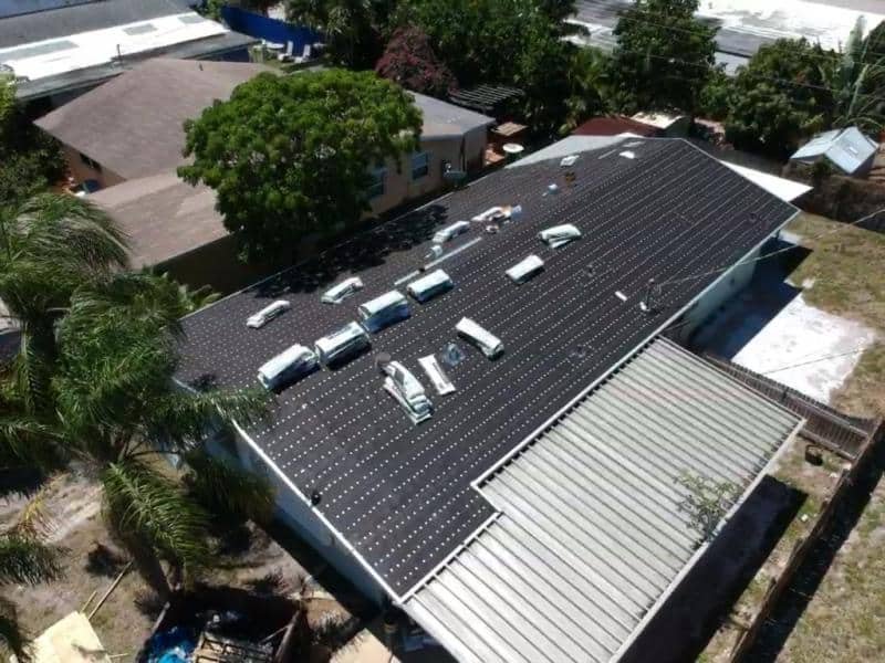 Slide of J&E construction