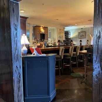 Vivilore - American Near Me - Independence, Missouri