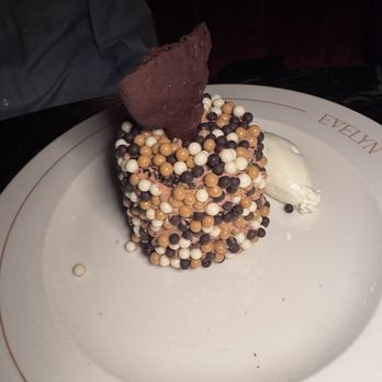 EVELYN - Chocolate dessert - Lounges Near Me - Dallas, Texas