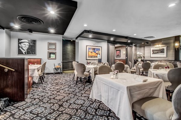 Oliver's Restaurant by null
