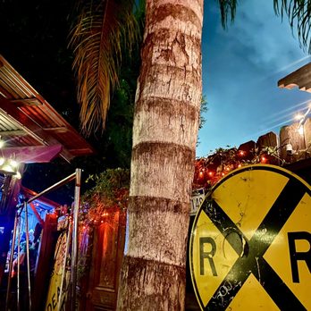 Bar Redux - Back patio - Bars Near Me - New Orleans, Louisiana Bar Redux - Back patio - Bars Near Me - New Orleans, Louisiana