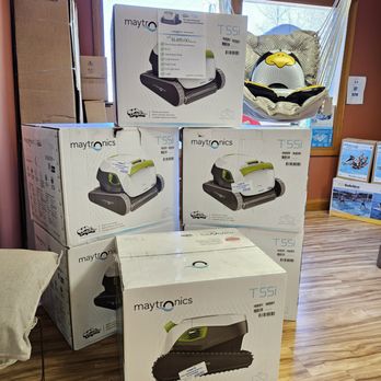 Prospect Pools - Now in Maytronics T55I with caddy, WI-FI, twist free cord! - Hot Tub & Pool Near Me - Prospect, Connecticut