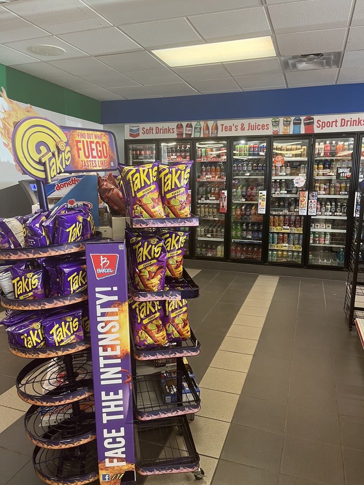 CHEVRON Updated July 2024 US Hwy 191, Ganado, Arizona Gas