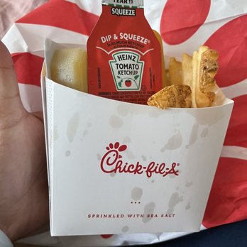 Chick-fil-A - This is not where condiments go, it's where the food we pay for goes. Bad infection control. - Fast Food Near Me - Wilmington, North Carolina Chick-fil-A - This is not where condiments go, it's where the food we pay for goes. Bad infection control. - Fast Food Near Me - Wilmington, North Carolina
