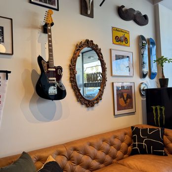 Rhodes barbershop - Come enjoy a nice Cold beverage and a rad haircut - Barbers Near Me - Fullerton, California Rhodes barbershop - Come enjoy a nice Cold beverage and a rad haircut - Barbers Near Me - Fullerton, California