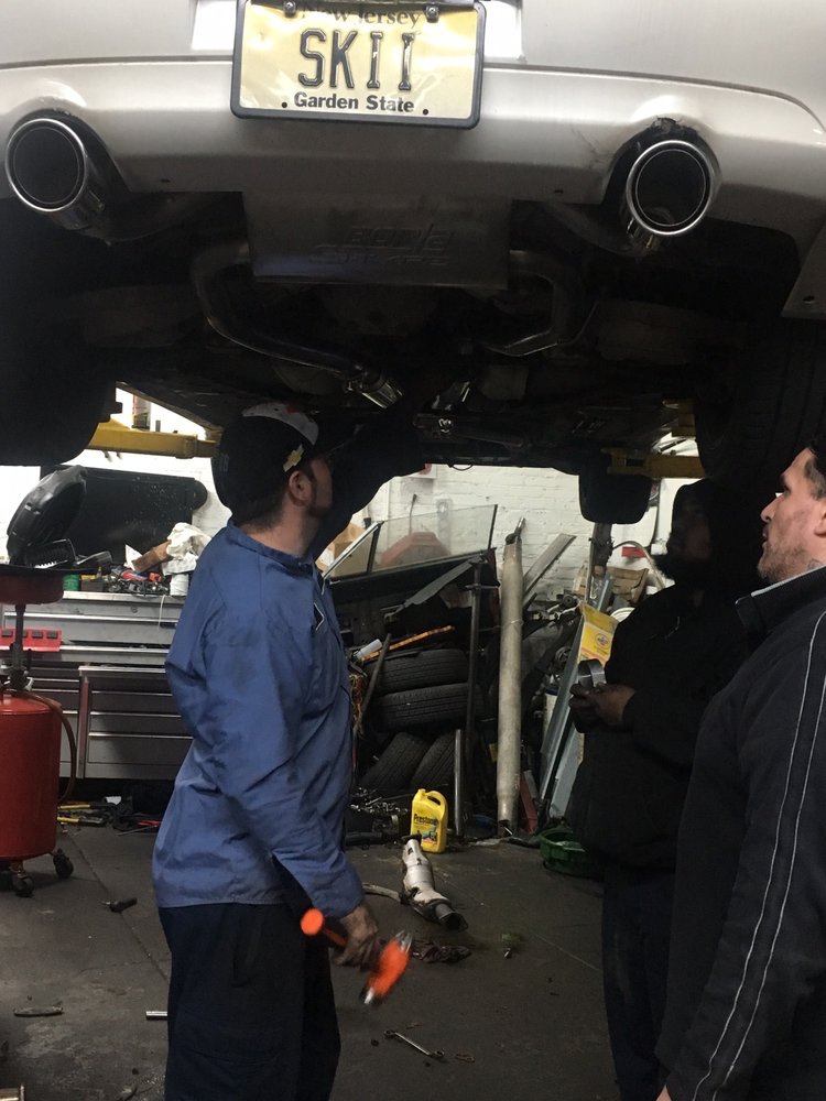 WRENCH BROTHERS II Updated September 2024 19 Photos 1097 Garfield