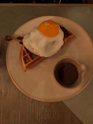 Duck & Waffle Local by null