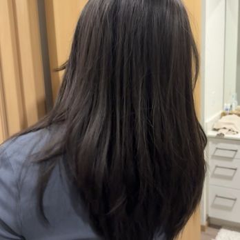 Haircomb - Great with layers! - Hair Salons Near Me - Federal Way, Washington