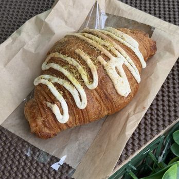 La Vida Latte - Seasonal Pastry - Pistachio Croissant - Coffee & Tea Near Me - Temple City, California La Vida Latte - Seasonal Pastry - Pistachio Croissant - Coffee & Tea Near Me - Temple City, California