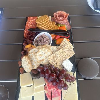 Augusta Vin Winery - Wine Tasting Room Near Me - Fredericksburg, Texas