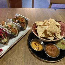 Paleet - Lower level Food hall tacos