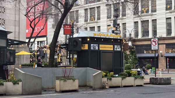 Wafels & Dinges by null