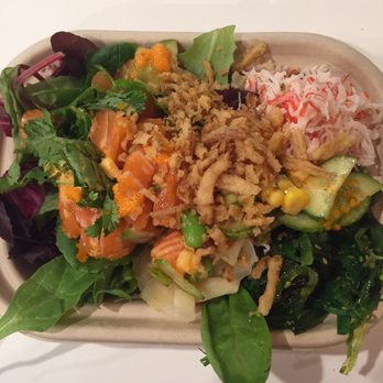 Poké Bar - Salmon half rice half salad bowl - Hawaiian Near Me - Berkeley, California