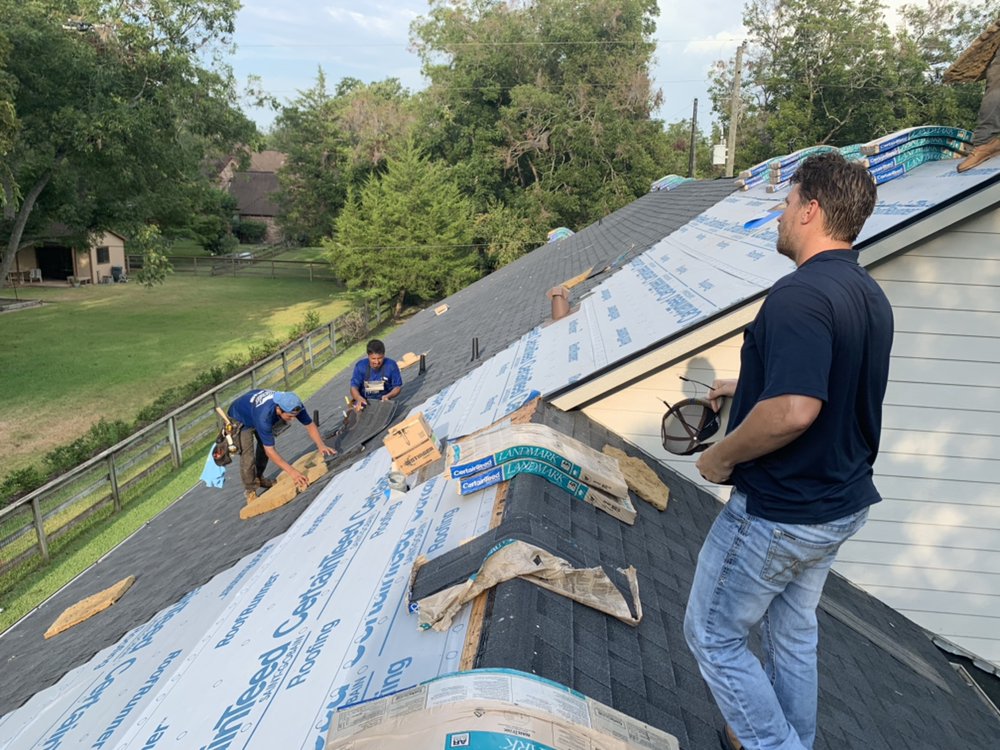 Slide of Callender Roofing Services