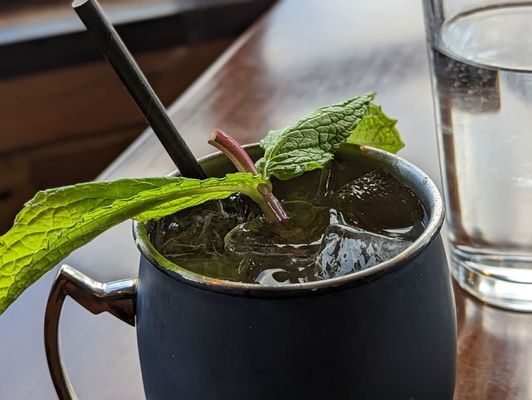 Mammoth Tavern - Mammoth by null
