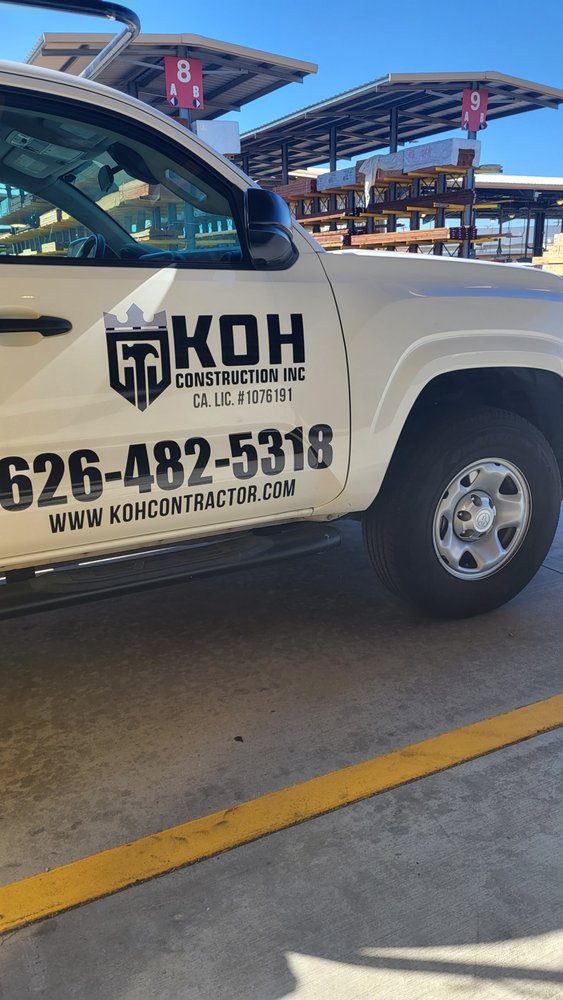 Slide of King Of The Hammer construction 