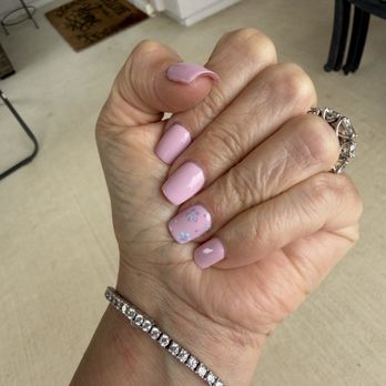 VIP Nails & Spa - Nail Salons Near Me - Leander, Texas