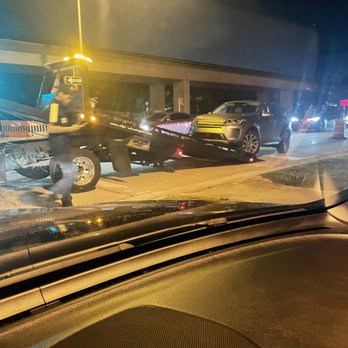 Alpine Towing - Second truck on-site! - Towing Near Me - Miami, Florida Alpine Towing - Second truck on-site! - Towing Near Me - Miami, Florida