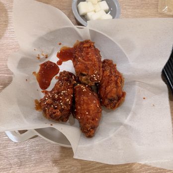 Matna 1631 - radish kimchi spicy garlic wings - Korean Near Me - Ventura, California