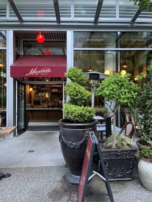 Maxine's Cafe & Bar by null