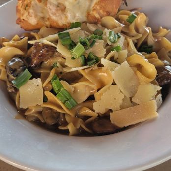 The Hub Grill and Bar - Steak stroganoff - Sports Bars Near Me - Mesa, Arizona The Hub Grill and Bar - Steak stroganoff - Sports Bars Near Me - Mesa, Arizona