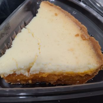 Sandra's Next Generation - Sweet potato cheesecake pie - Soul Food Near Me - New Haven, Connecticut