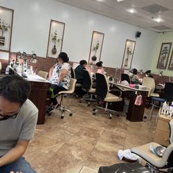 Fulton Nails - Let's try this place out