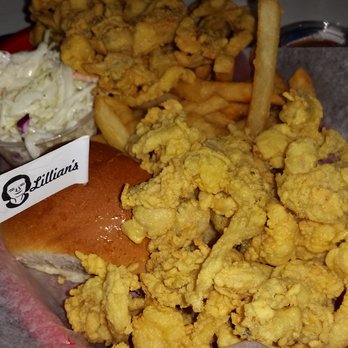 Bob's Clam Hut - The Bob and Lillian clam dinner - Seafood Near Me - Kittery, Maine Bob's Clam Hut - The Bob and Lillian clam dinner - Seafood Near Me - Kittery, Maine