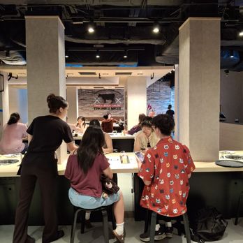 Yakiniku Like - Many of the seats are backless stools. - Japanese Near Me - Honolulu, Hawaii Yakiniku Like - Many of the seats are backless stools. - Japanese Near Me - Honolulu, Hawaii