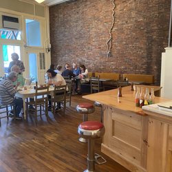 Chase's Daily - Indoor seating area