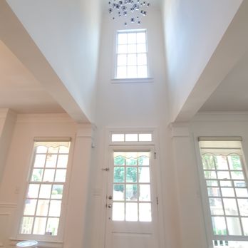 JG Artisan - All Whit Entryway - Painters Near Me - Smyrna, Georgia JG Artisan - All Whit Entryway - Painters Near Me - Smyrna, Georgia