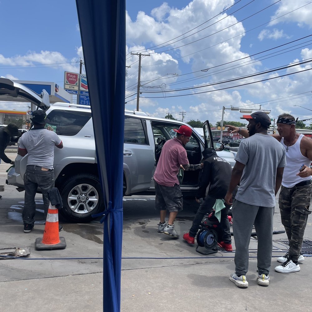 Just Washed Hand Car Wash - Working hard on my suv! - Car Wash Near Me - Austin, Texas Just Washed Hand Car Wash - Working hard on my suv! - Car Wash Near Me - Austin, Texas