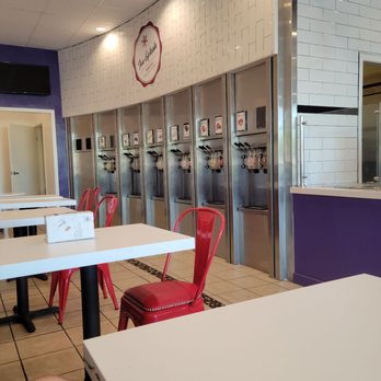 Ice Splash - Yogurt machines which are not yet self serve. - Ice Cream & Frozen Yogurt Near Me - Campbell, California