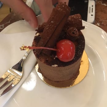 Café Central - Chocolate mousse was my favorite! - Cafes Near Me - Vienna, 9