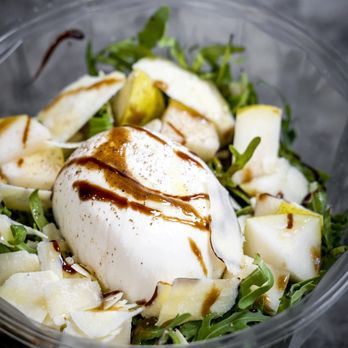 Pizzeria Isabella - Burrata and Pear Salad - Pizza Near Me - Ajax, Ontario Pizzeria Isabella - Burrata and Pear Salad - Pizza Near Me - Ajax, Ontario