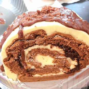 Juns Macaron Gelato - Gelato Near Me - Fort Lee, New Jersey Juns Macaron Gelato - Gelato Near Me - Fort Lee, New Jersey