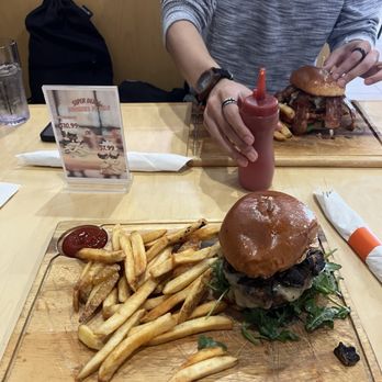 Dannys Corner Kitchen - bacon bacon burger and the mushroom burger - Burgers Near Me - Tarzana, California