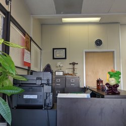 777 Acupuncture & Health Center - Front desk