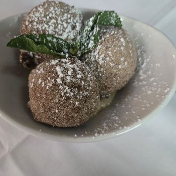 A'Bouzy - Champagne Bars Near Me - Houston, Texas A'Bouzy - Champagne Bars Near Me - Houston, Texas