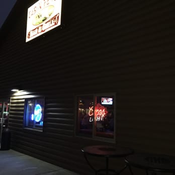 Cabin Fever Bar & Grill - Pubs Near Me - Peru, Illinois