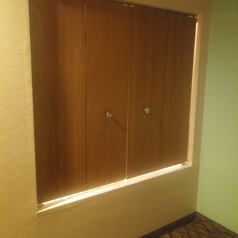 BeachFront Hotel - Houghton Lake - Hotels Near Me - Houghton Lake, Michigan
