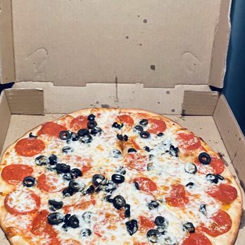 Jack Loves Pizza - $10.68 Medium Thin Crust Pepperoni and Olives 2 toppings pizza, takeout. - Pizza Near Me - Tujunga, California