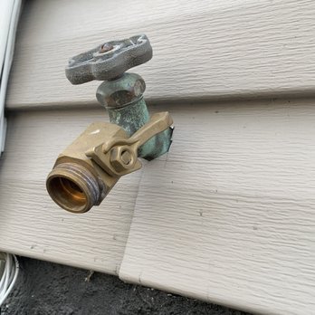 Astoria Plumbers - This is one of my old outdoor faucet - Plumbing Near Me - Island City,, New York Astoria Plumbers - This is one of my old outdoor faucet - Plumbing Near Me - Island City,, New York